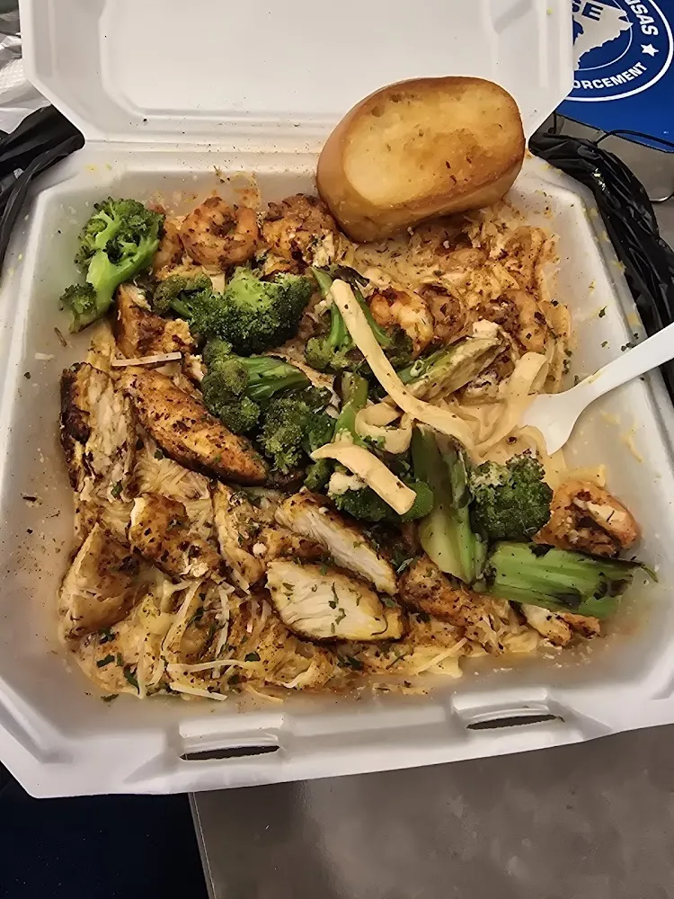 Shrimp and Chicken Alfredo